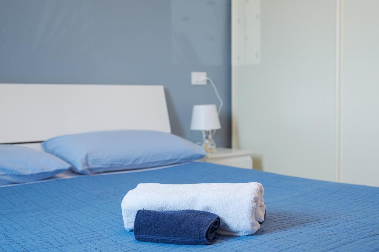 Interno 2 Apartment อีเซโอ ภายนอก รูปภาพ